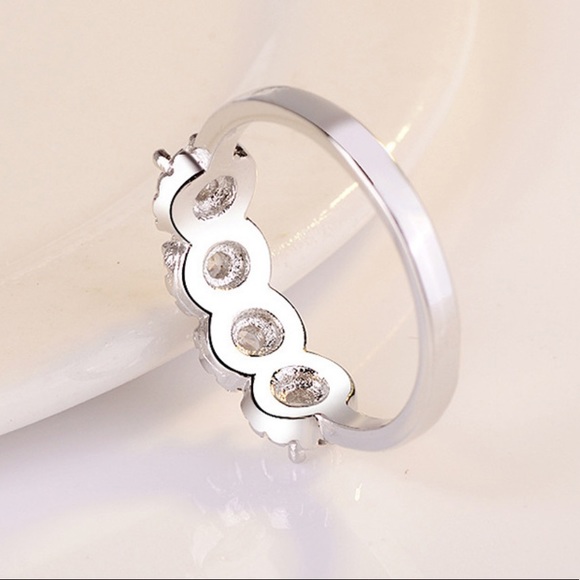 NEW💍925 STERLING SILVER ETERNITY DIAMOND RING - Picture 7 of 7